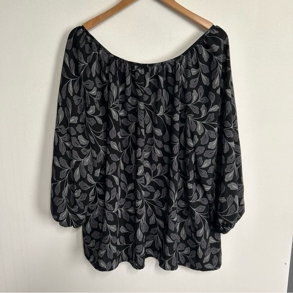 Olivia & Martin Women's Blouse Size 1X Leaf Print Keyhole 3/4 Sleeve Pullover - Picture 6 of 10